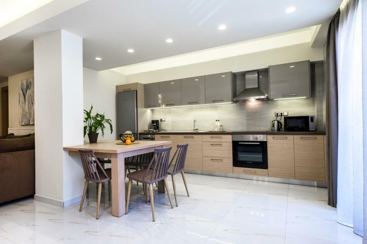 Lemar Luxury Apartments 헐소니소스 외부 사진